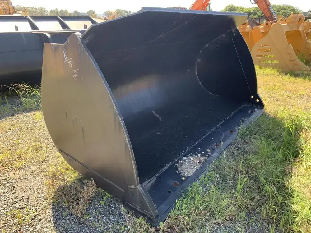 A black bucket attachment